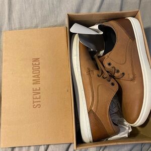 Steve Madden Brown Sneakers